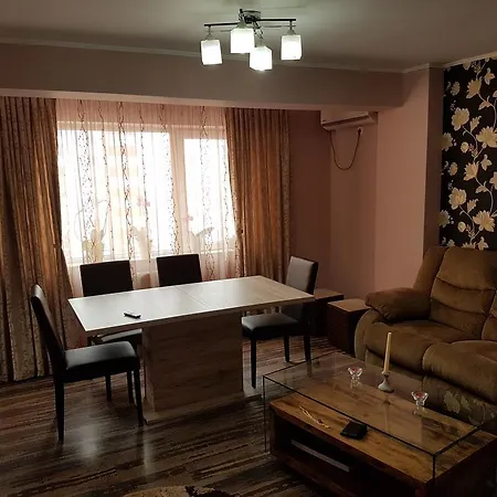 Cezar Apartament Apartman